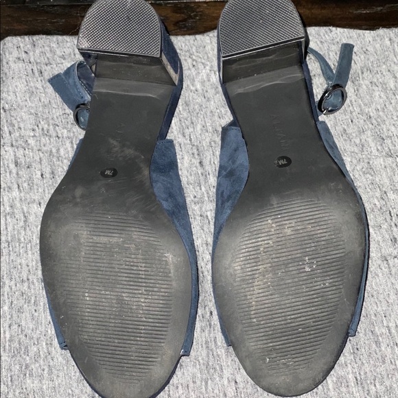 Heels - Picture 6 of 7